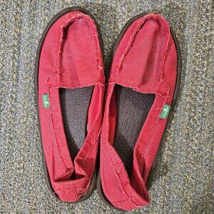 Sanuk Slip-Ons Womens size 7